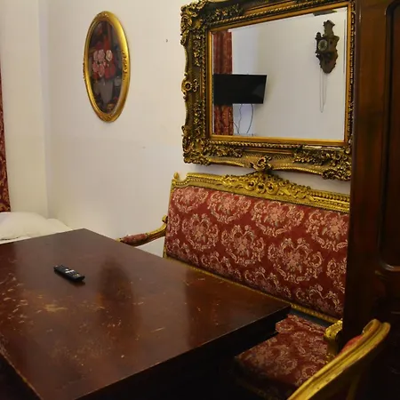 Vavelsky - Old Town Apartment Krakow
