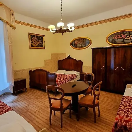 Apartamento Vavelsky - Old Town Cracóvia